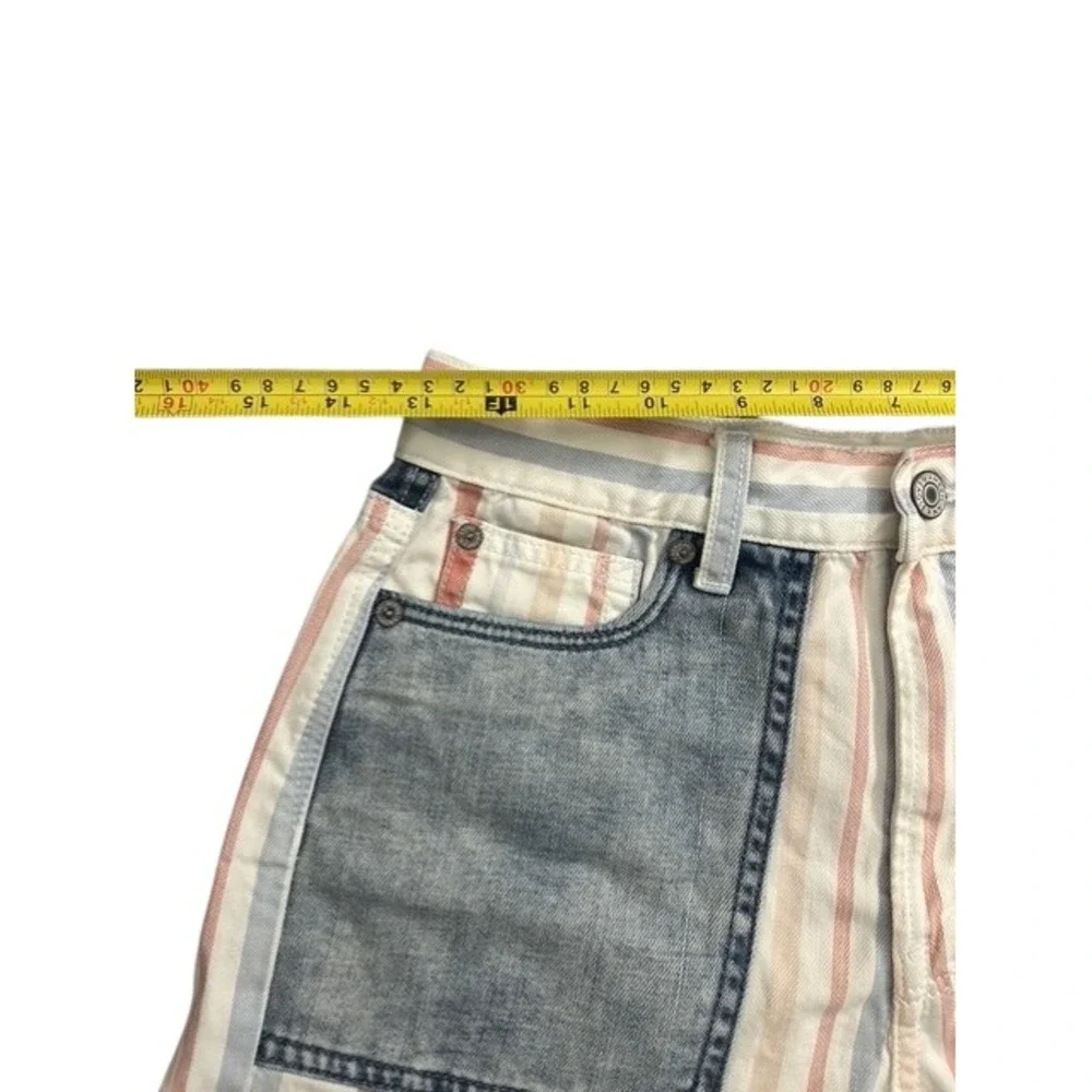 American Eagle Denim Shorts Womens 2 Multicolor Striped‎ Frayed Hem High Rise